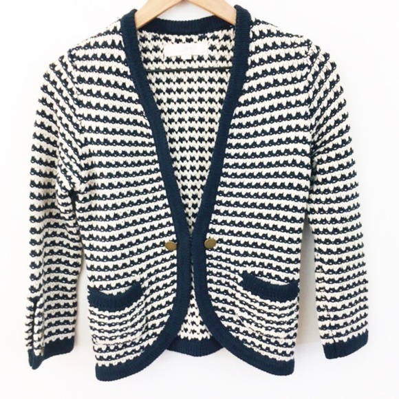 LOFT Sweaters - LOFT Clasp Front Knit Cardigan Sweater